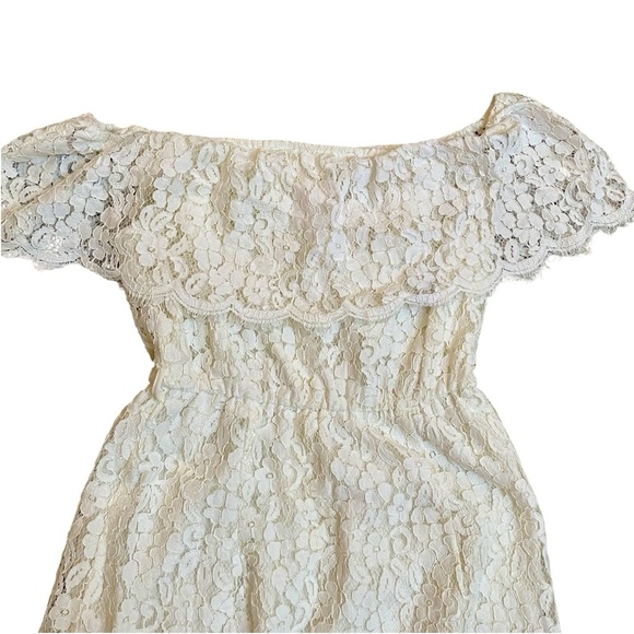 Bardot Orchid Off-Shoulder Ivory Lace Dress Eyelash Trim Size 6 Small - Picture 8 of 13